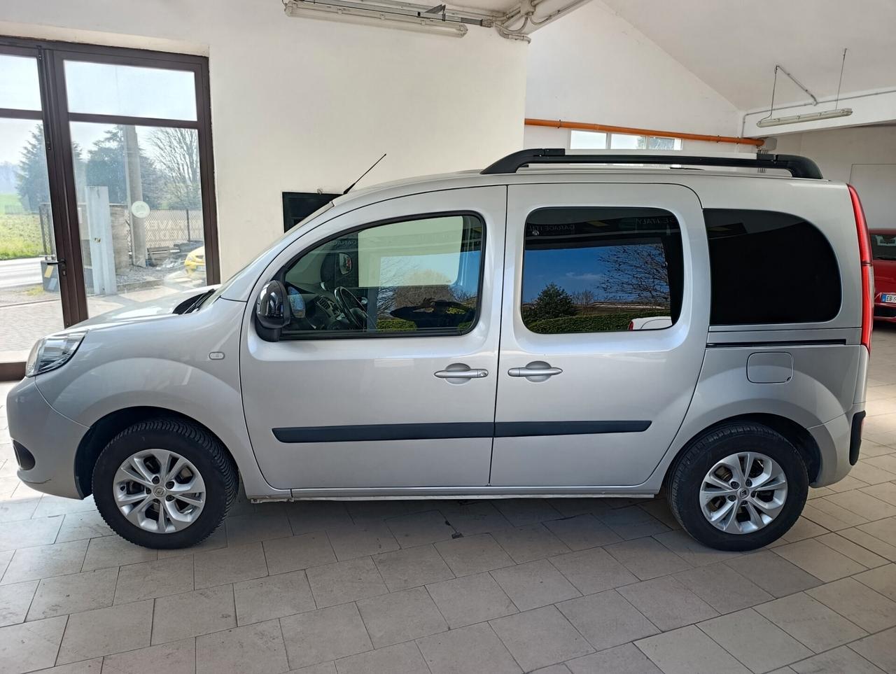 Renault Kangoo Blue dCi 8V 95CV 5 porte Limited
