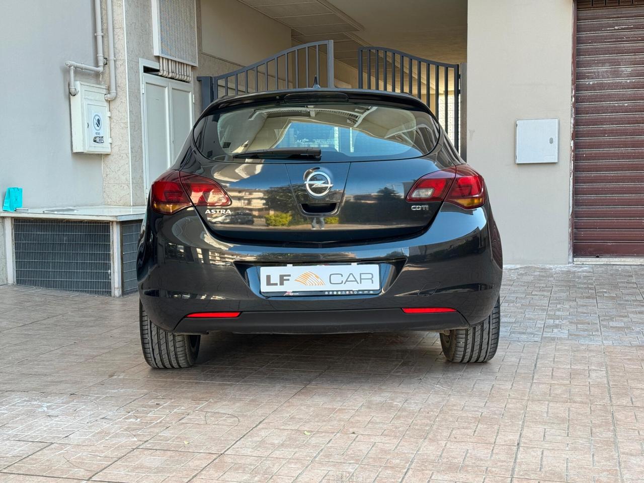 Opel Astra 1.7 CDTI 125 cv 5 porte Cosmo