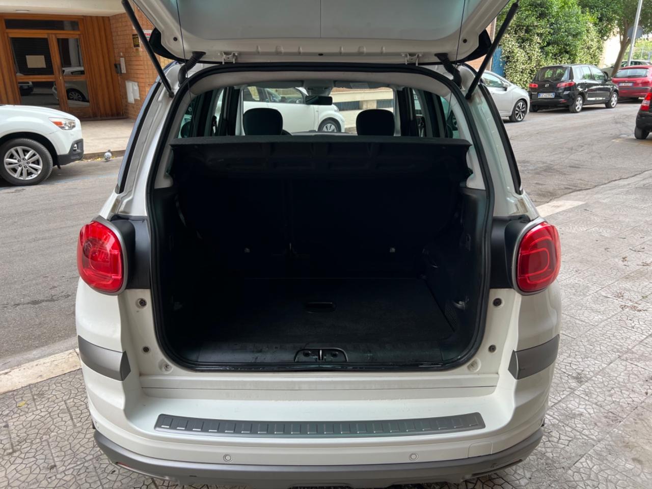 FIAT 500 L CROSS 1.4 BENZINA LOUNGE PELLE SENSORI CERCHI 17