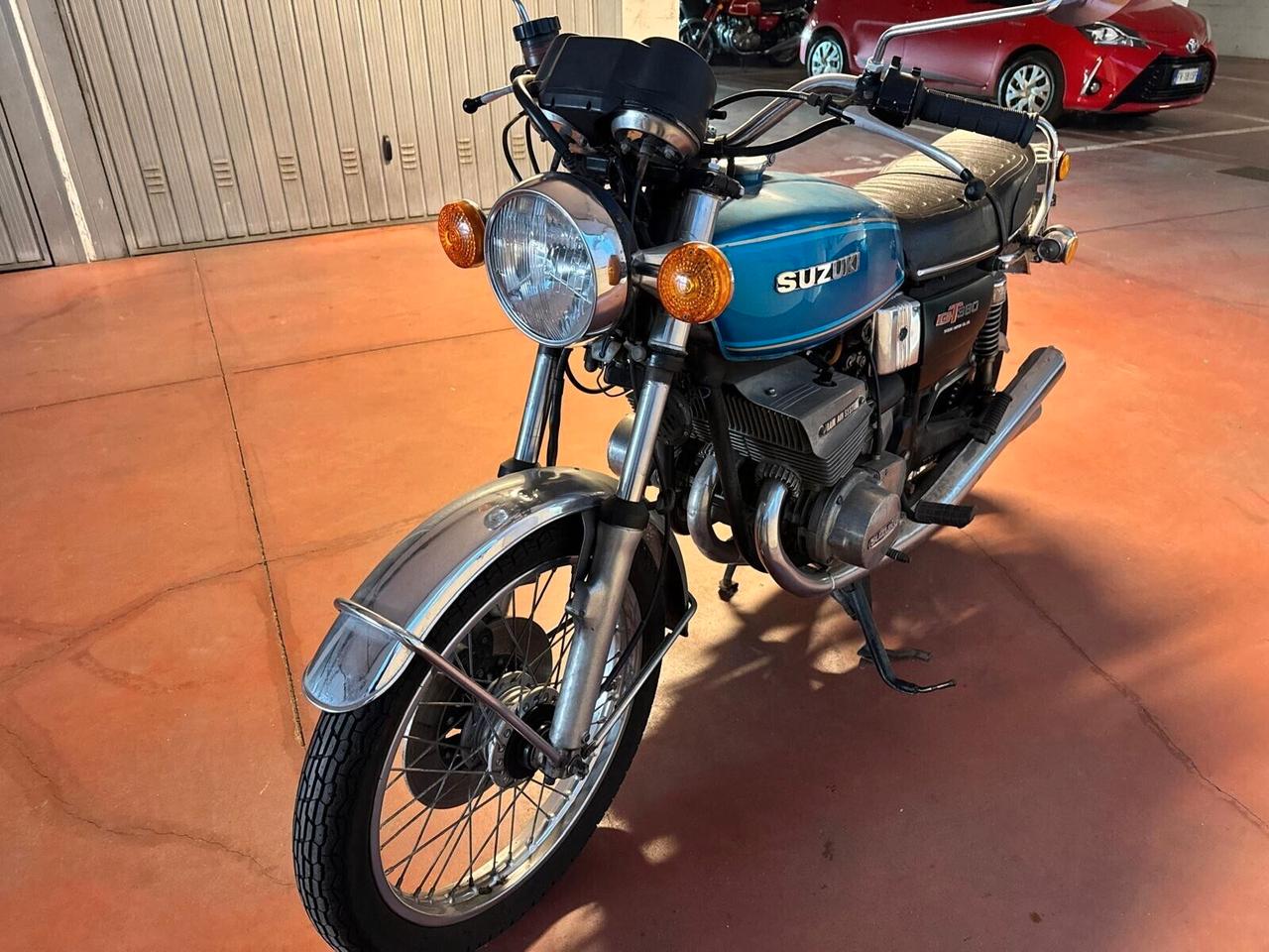 Suzuki GT 380