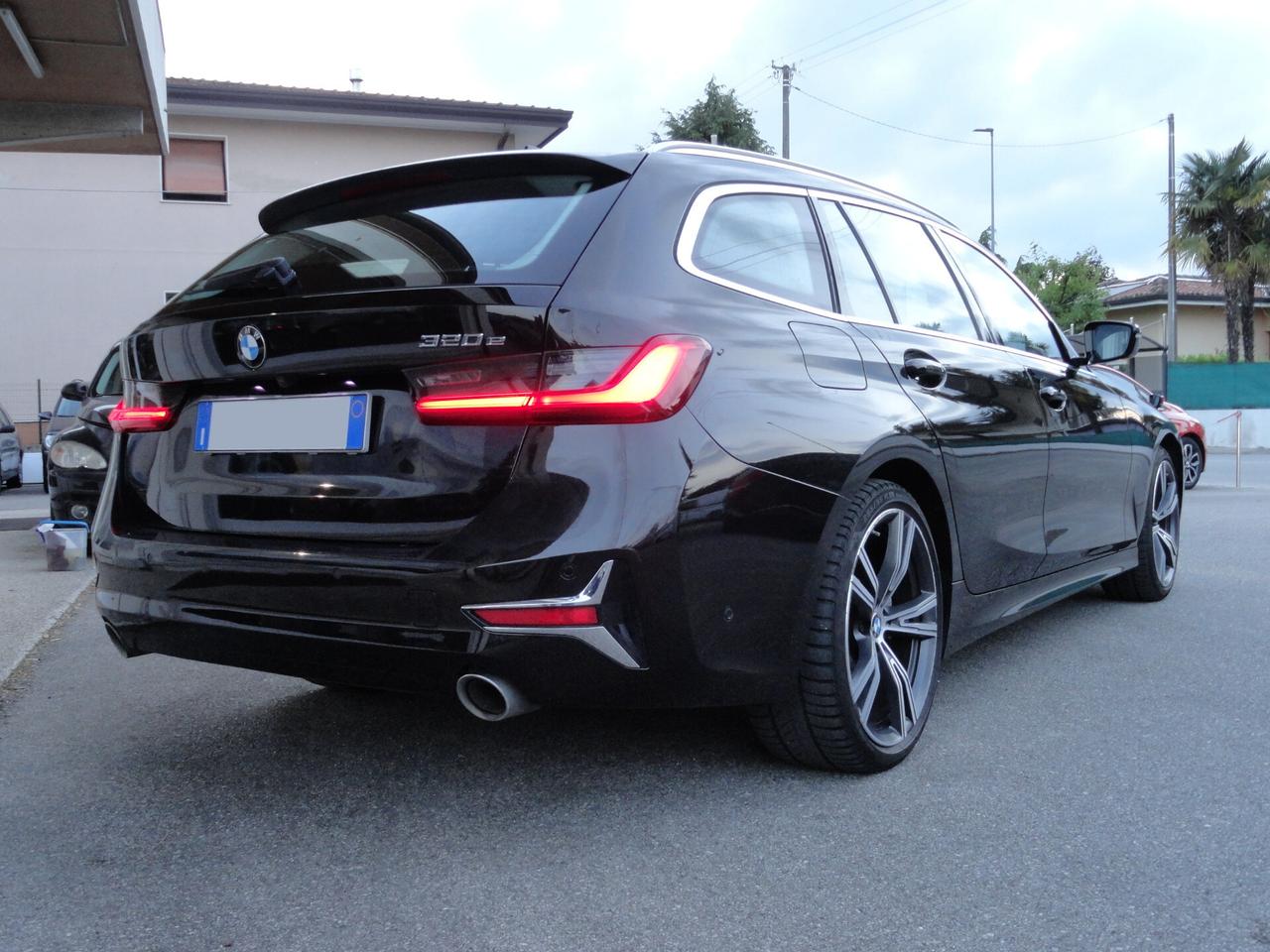 Bmw 320 320e Touring Luxury