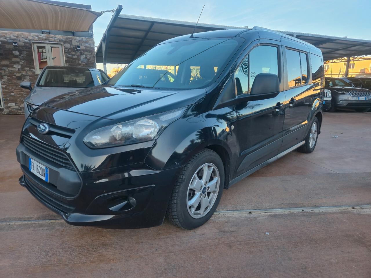 Ford Tourneo Connect Connect7 1.6 EcoBoost aut. Plus