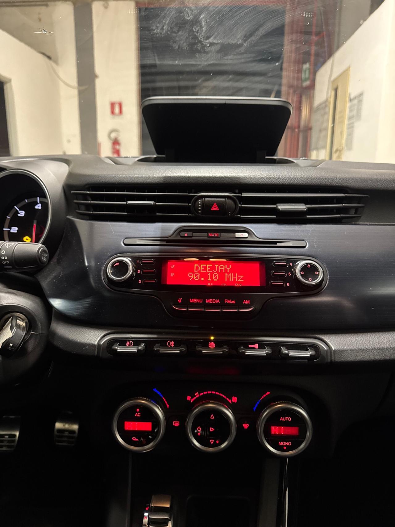 Alfa Romeo Giulietta 2.0 JTDm-2 140 CV Exclusive