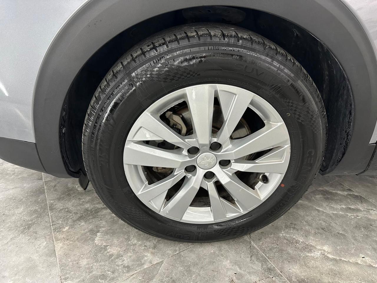 Peugeot 3008 BlueHDi 130 S&S Allure