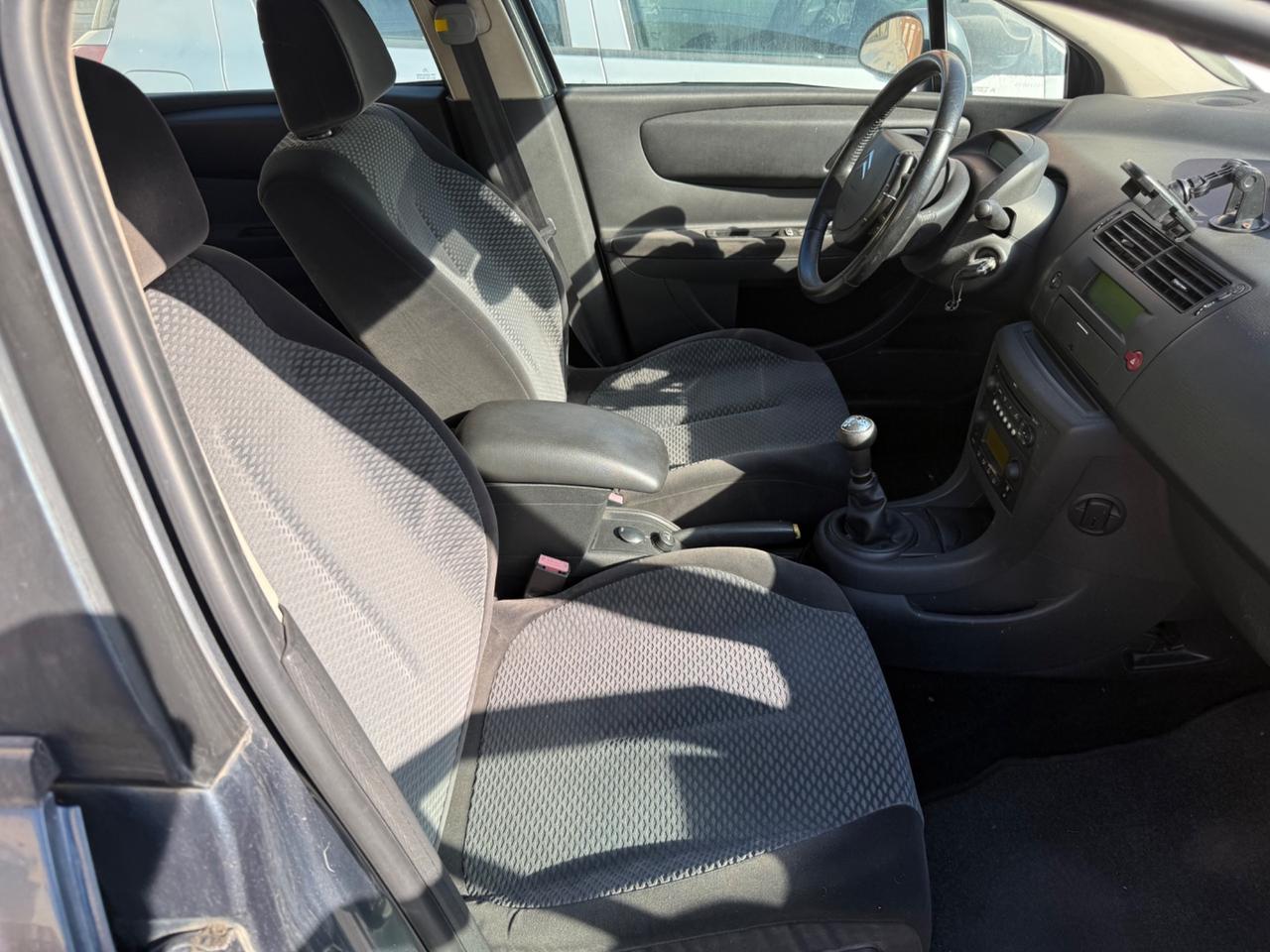 Citroen C4 1.4 Classique anno 2008