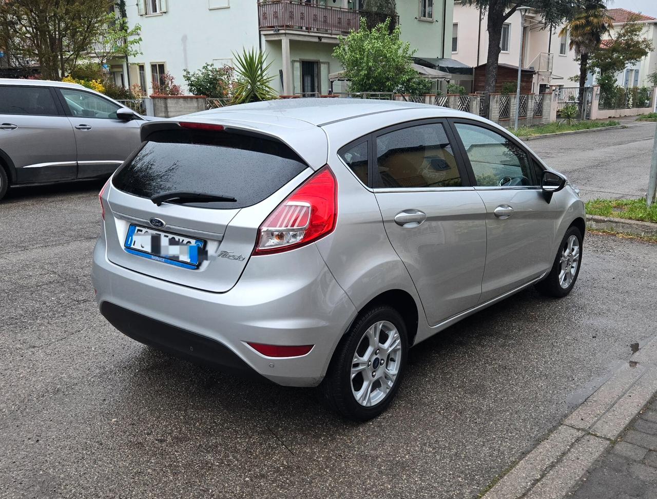 Ford Fiesta 1.4 5p. Bz.- GPL Titanium