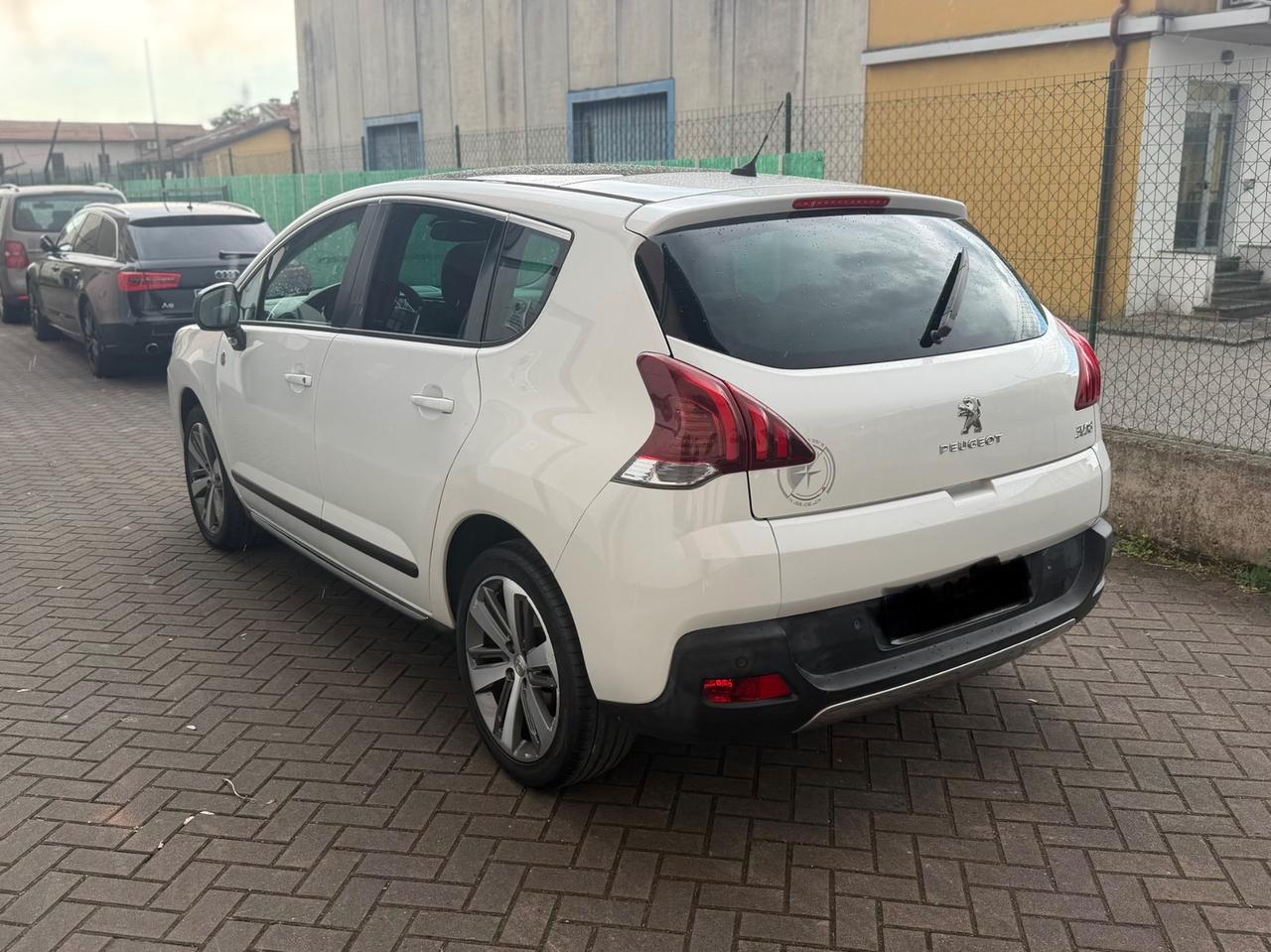 Peugeot 3008 1.6 HDi 2016 Crossway – Tetto Panoramico – Full Optional