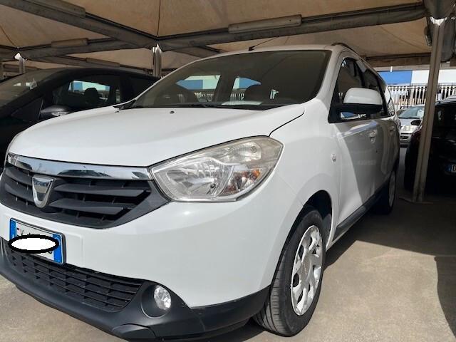 DACIA LODGY IMPIANTO A GAS CASA MADRE! 7 POSTI !