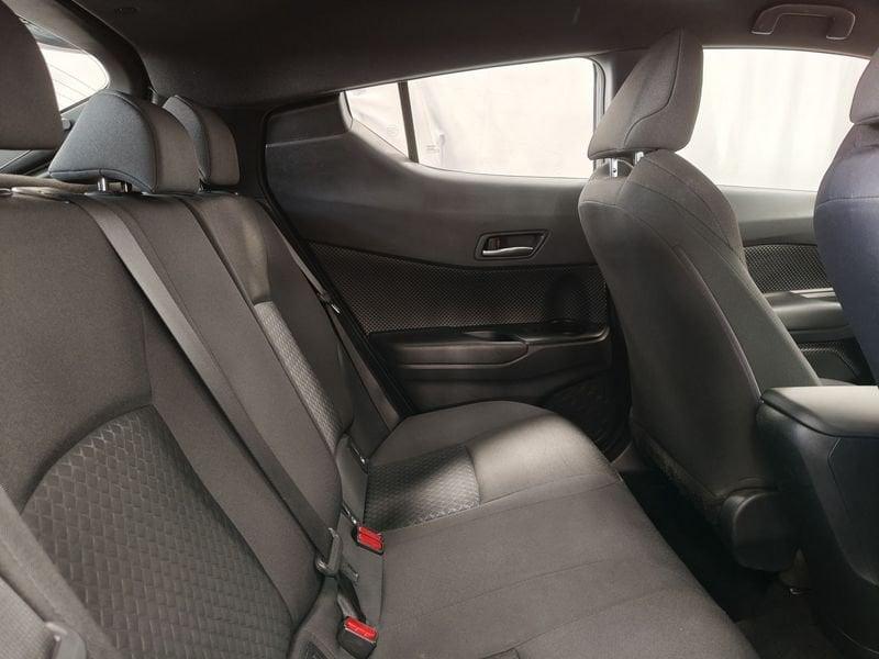 Toyota C-HR C-HR 1.8 Hybrid E-CVT Active