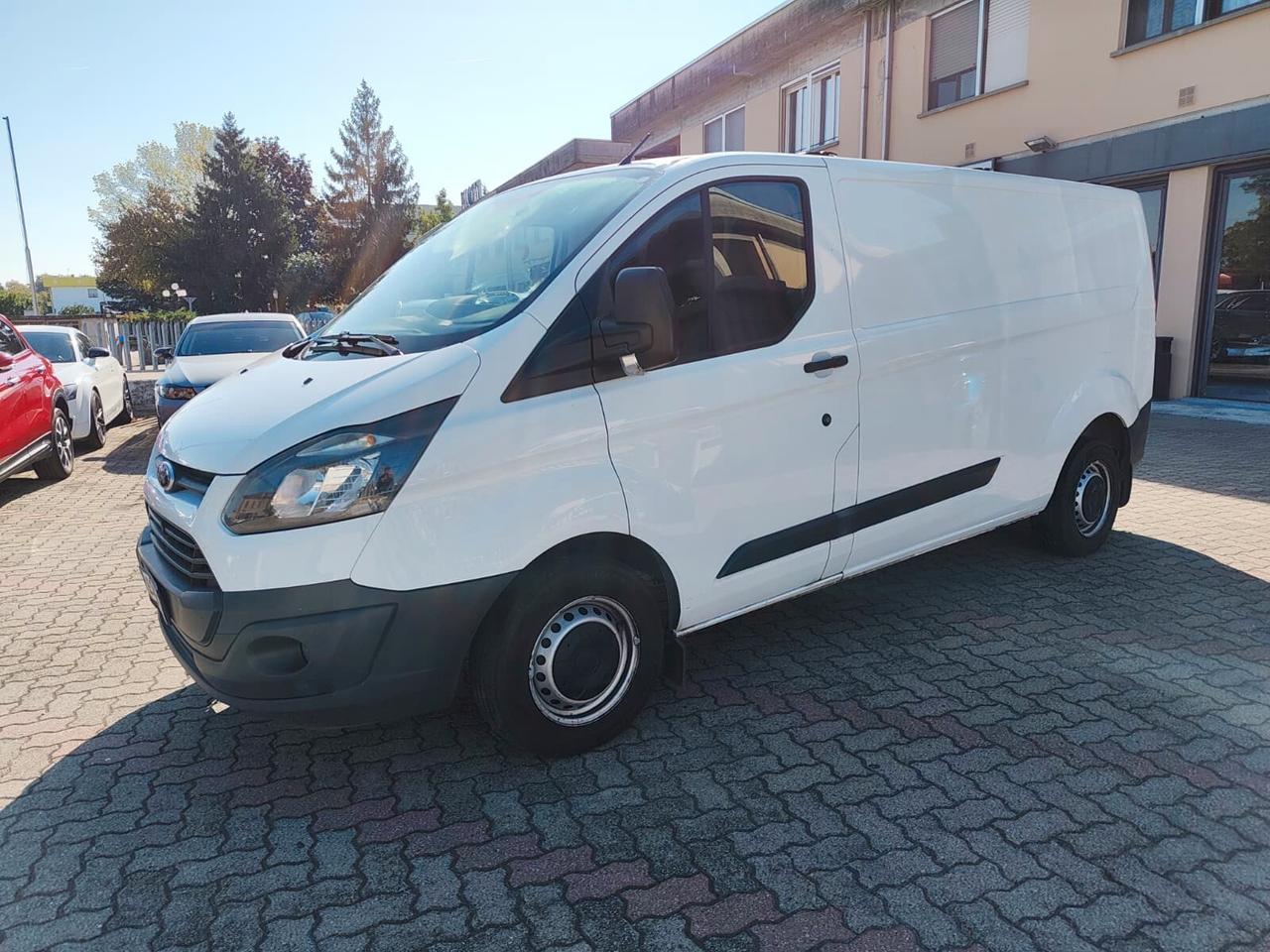FORD TRANSIT CUSTOM IVA ESPOSTA