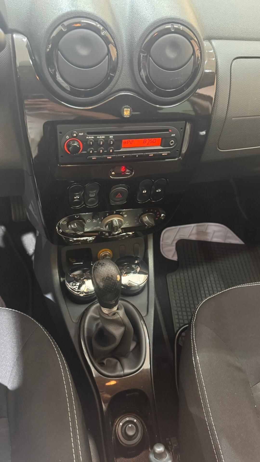 Dacia Duster 1.6 110CV 4x2 Lauréate
