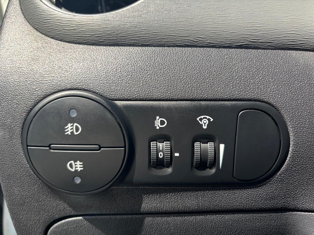 Hyundai i10 1.1 Benzina Neopatentati