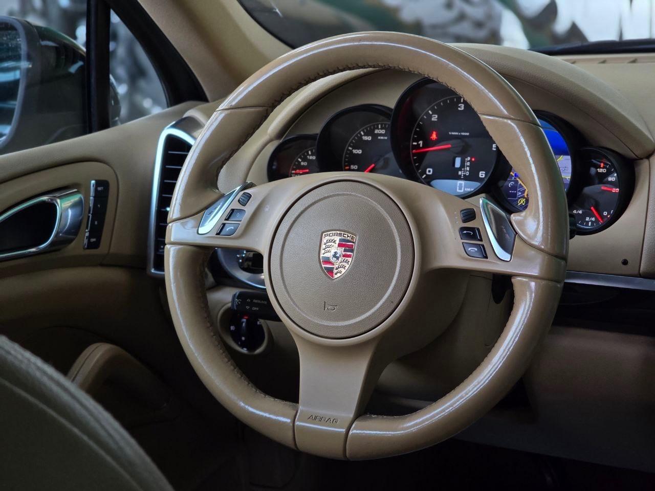 Porsche Cayenne 958 3.0 TDi *TETTO