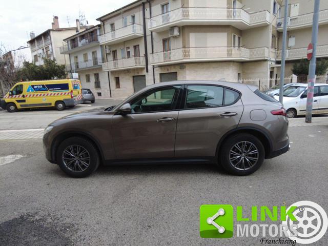 ALFA ROMEO Stelvio 2.2 Turbodiesel 180 CV AT8 Q4 Business