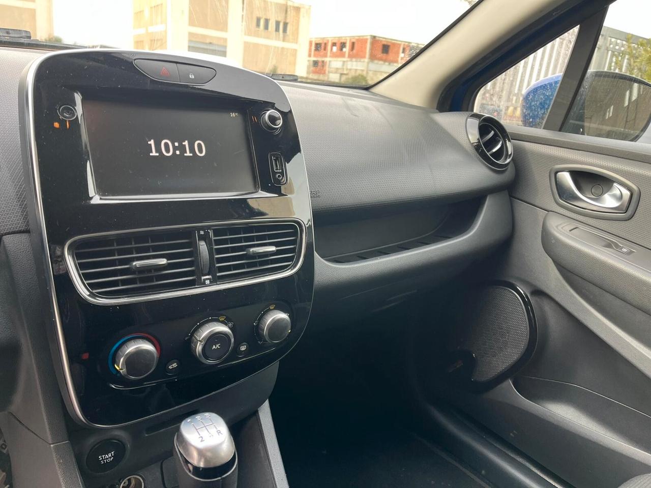 Renault Clio TCe 12V 90 CV GPL 5 porte Duel