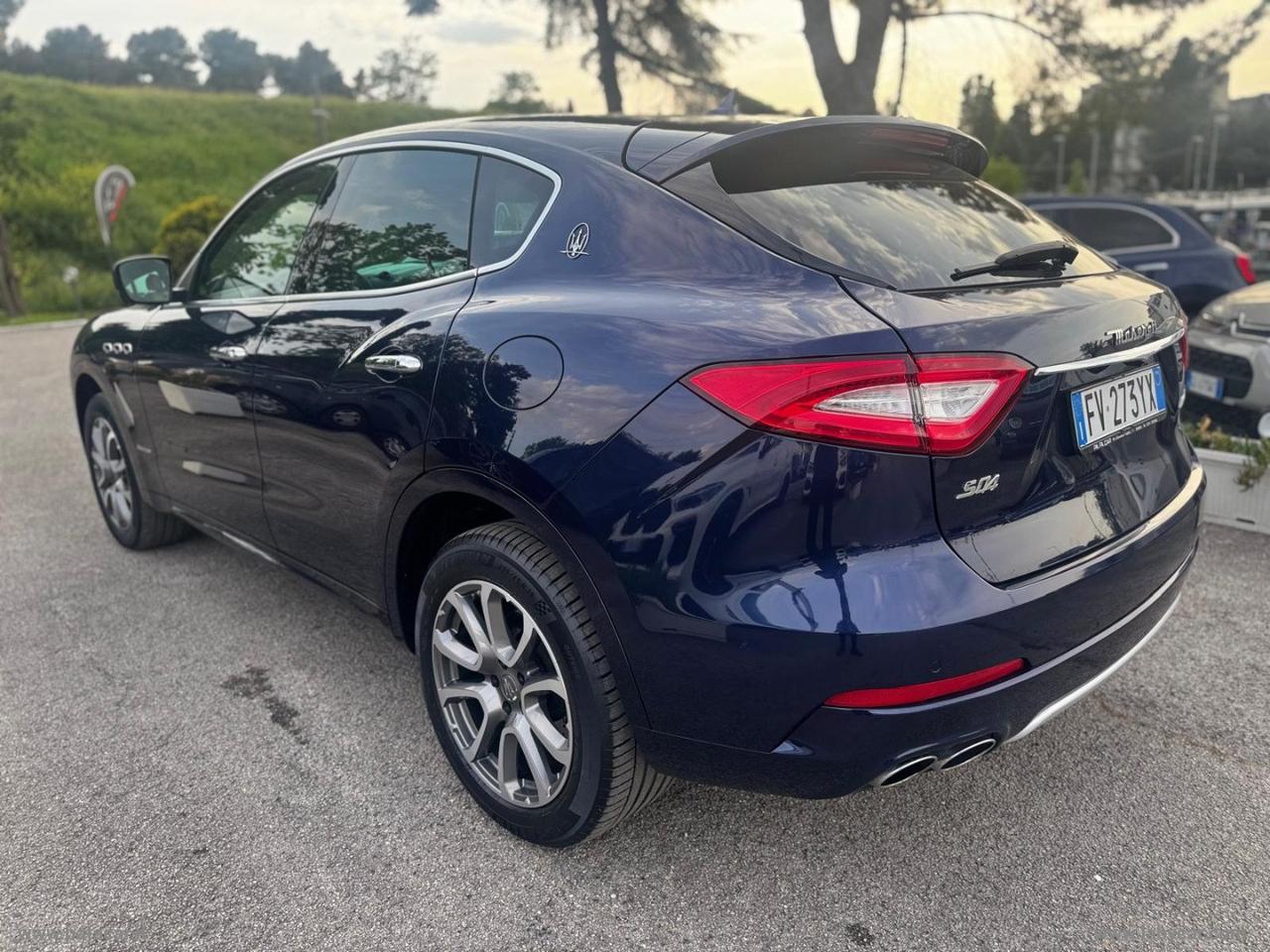 MASERATI Levante V6 430 CV S AWD Granlusso