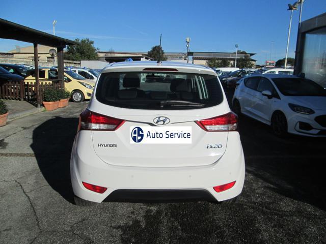 HYUNDAI iX20 1.4 90 CV Light