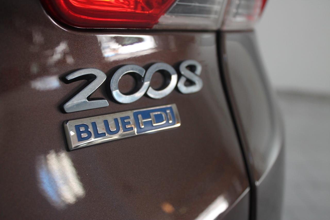 Peugeot 2008 BlueHDi 120 S&S Allure