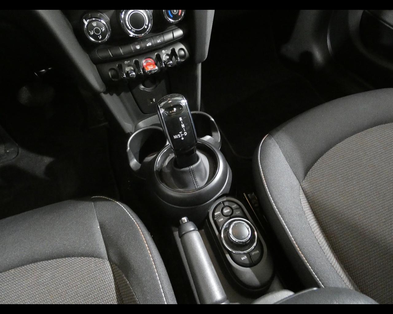 MINI Mini 5 porte (F55) - Mini 1.5 One Camden 5 porte