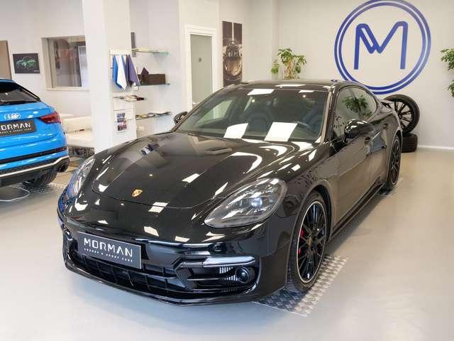 Porsche Panamera GTS auto