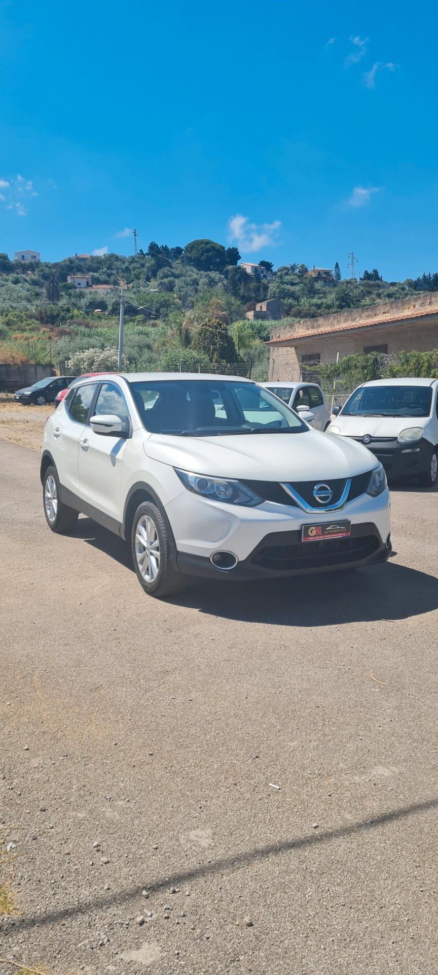 Nissan Qashqai 1.6 dCi 2WD cambio automatico 2016