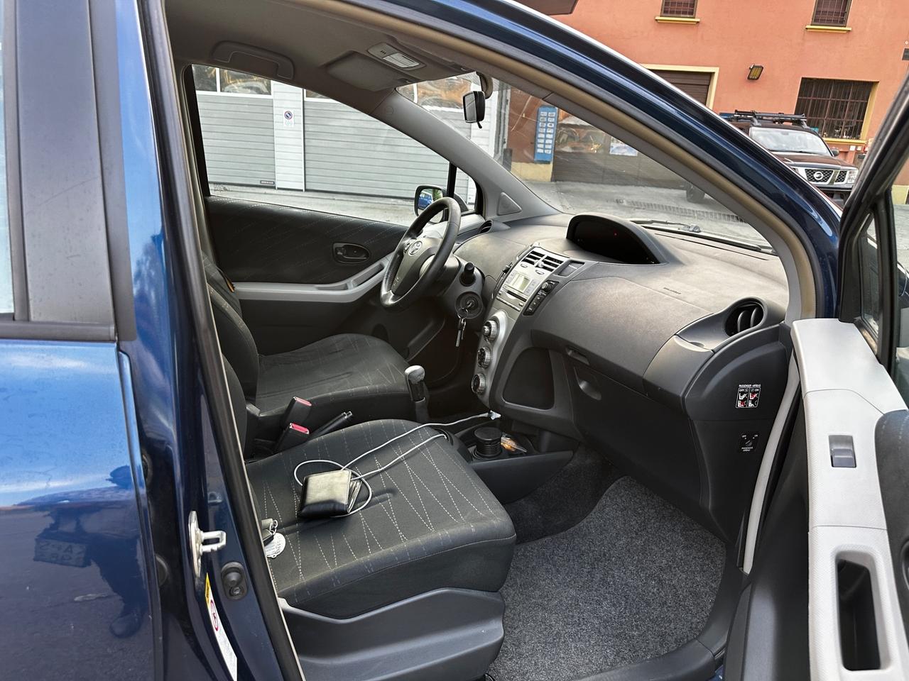 Toyota Yaris 1.4 D-4D 5 porte Sol