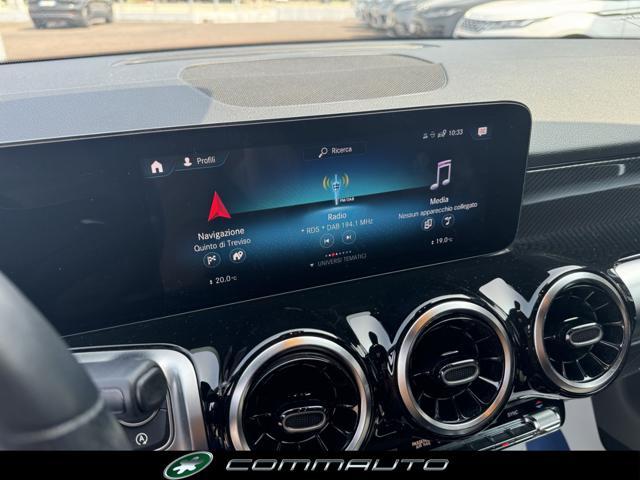MERCEDES-BENZ GLB 200 d Automatic Premium