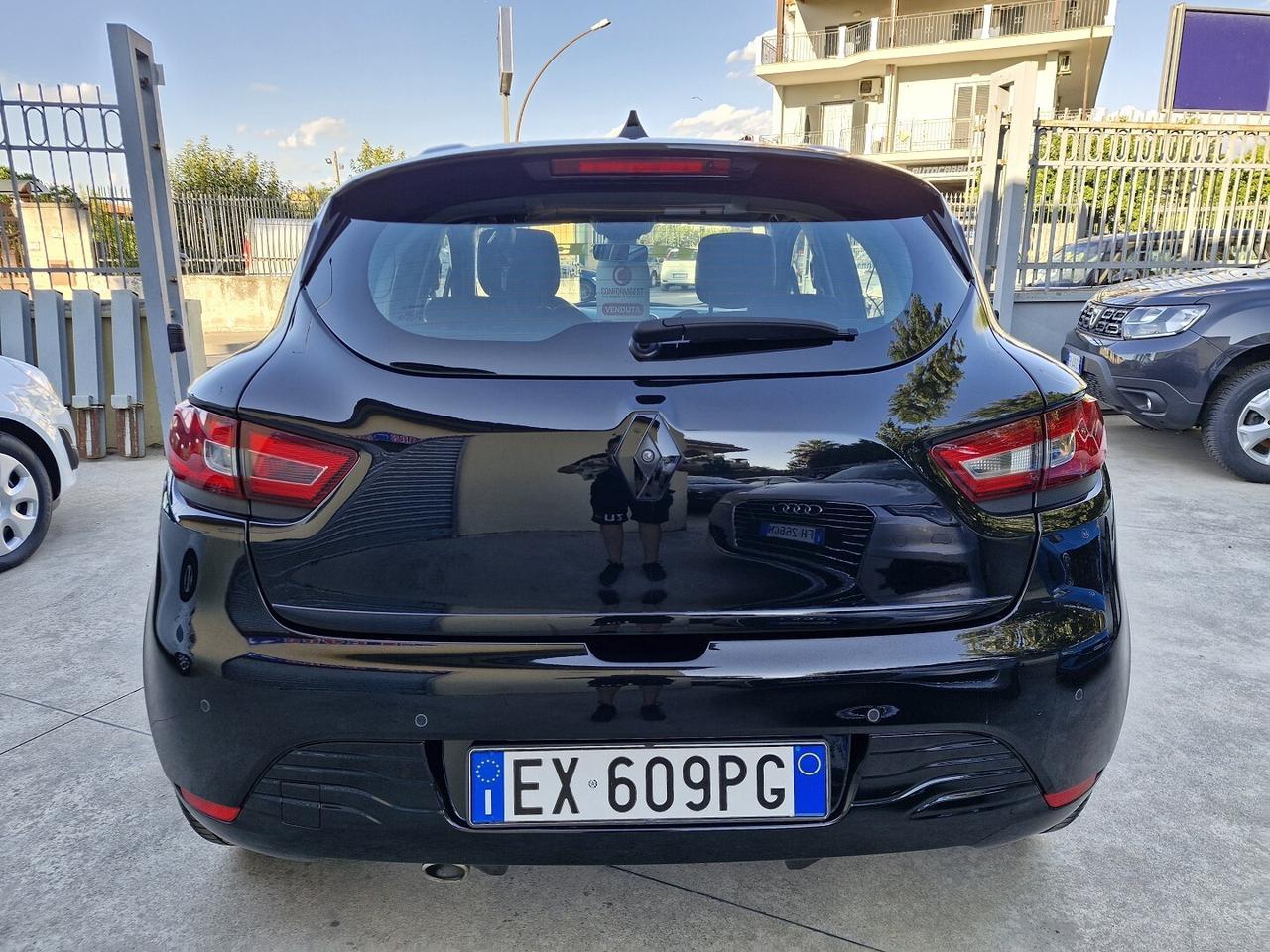RENAULT CLIO 1.5 DIESEL 75CV C. NATIONAL 90000 KM