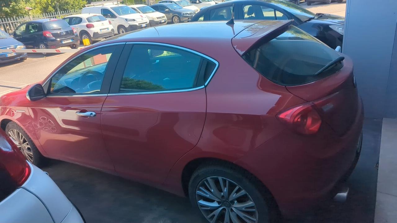 Alfa Romeo Giulietta 1.6 JTDm-2 120 CV Sprint