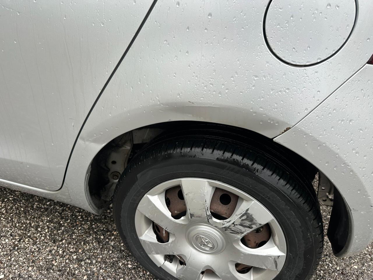Toyota Yaris 1.0 5 porte 2008 ok neop.