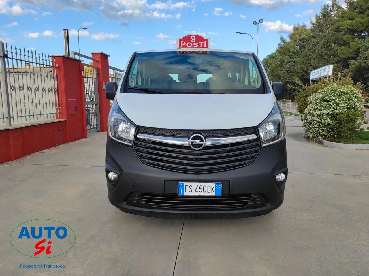 Opel Vivaro 27 - 1.6 Biturbo Diesel 145cv 9 POSTI