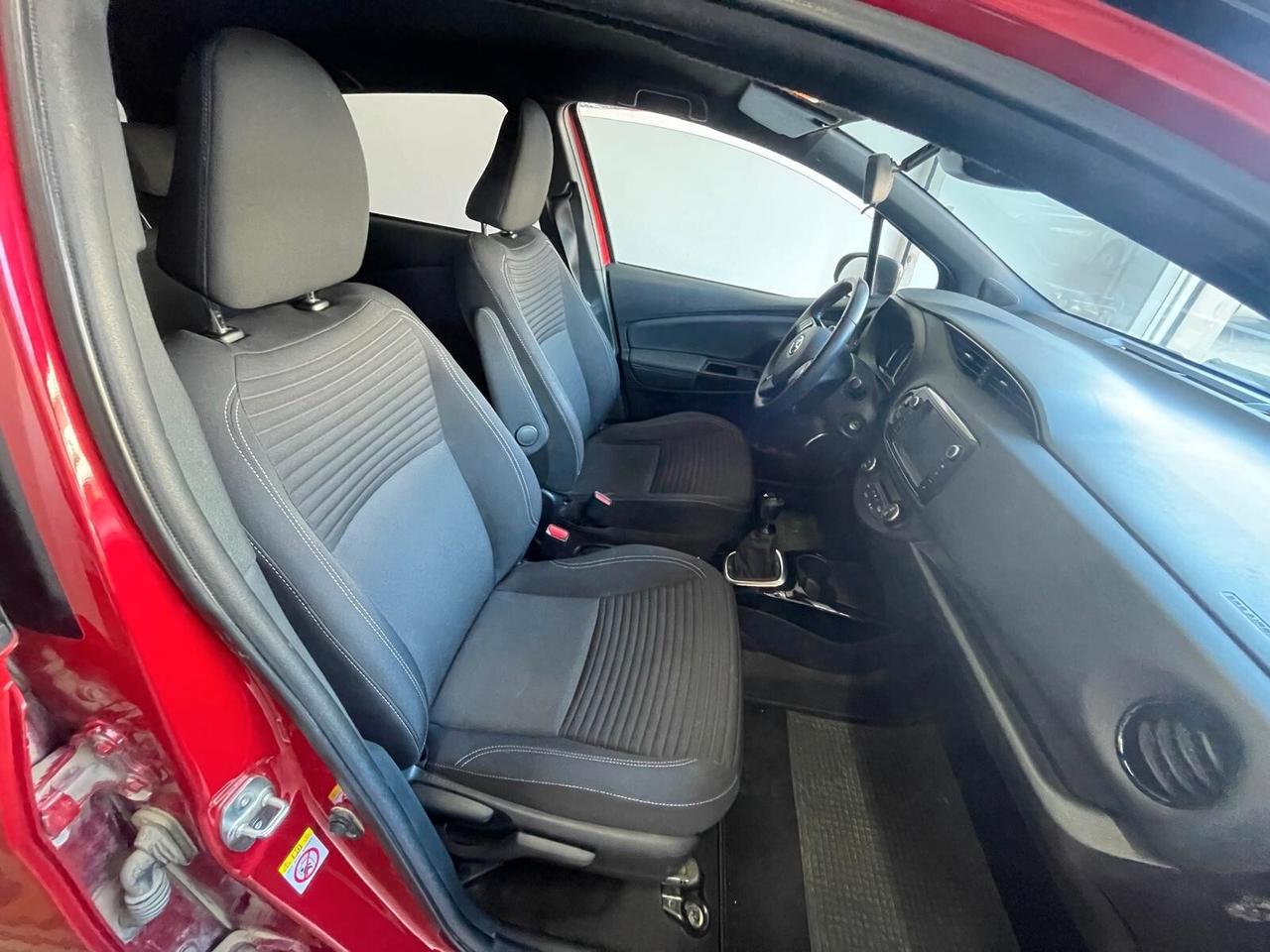 Toyota Yaris 1.0 5 porte Lounge