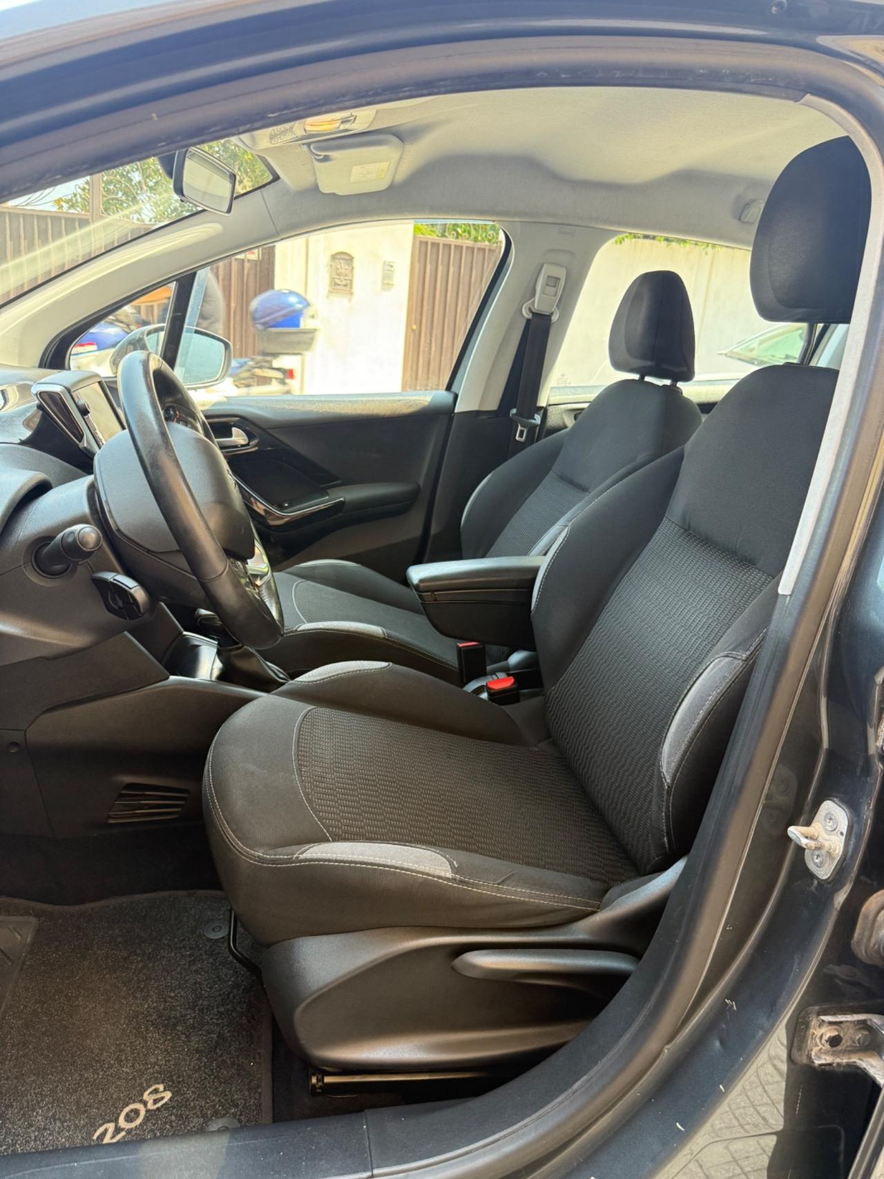 Peugeot 208 BlueHDi 75 5 porte Active