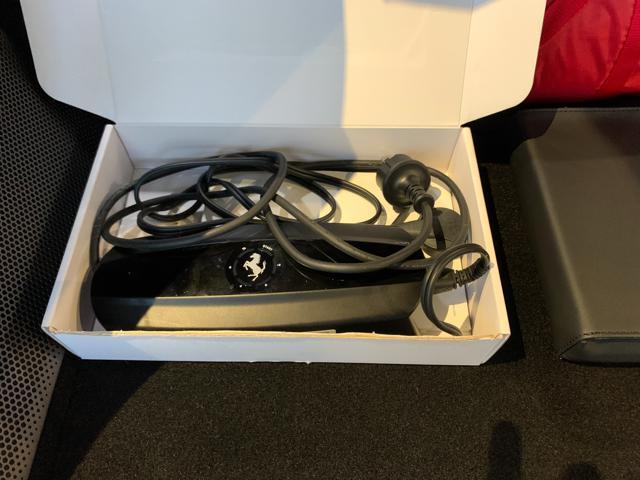 FERRARI Purosangue Purosangue V12 719HP "BREMBO CARBON CERAMIC"