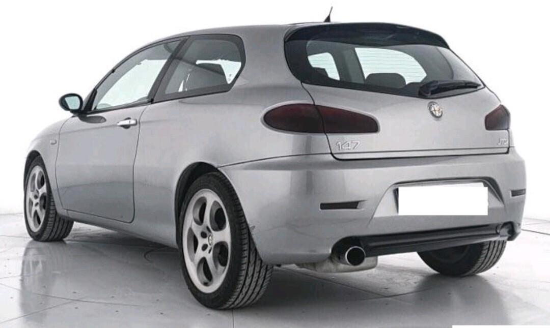 Alfa Romeo 147 1.9 JTD (120) 3 porte Black Line 2008