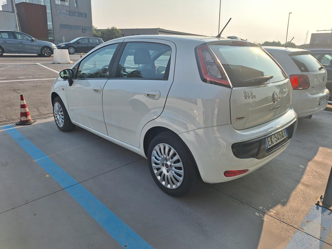 Fiat Punto Evo 1.2 benzina NEOPATENTATI 2011