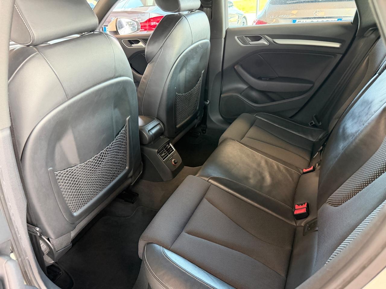 Audi A3 SPB 1.6 TDI Ambition S-Line