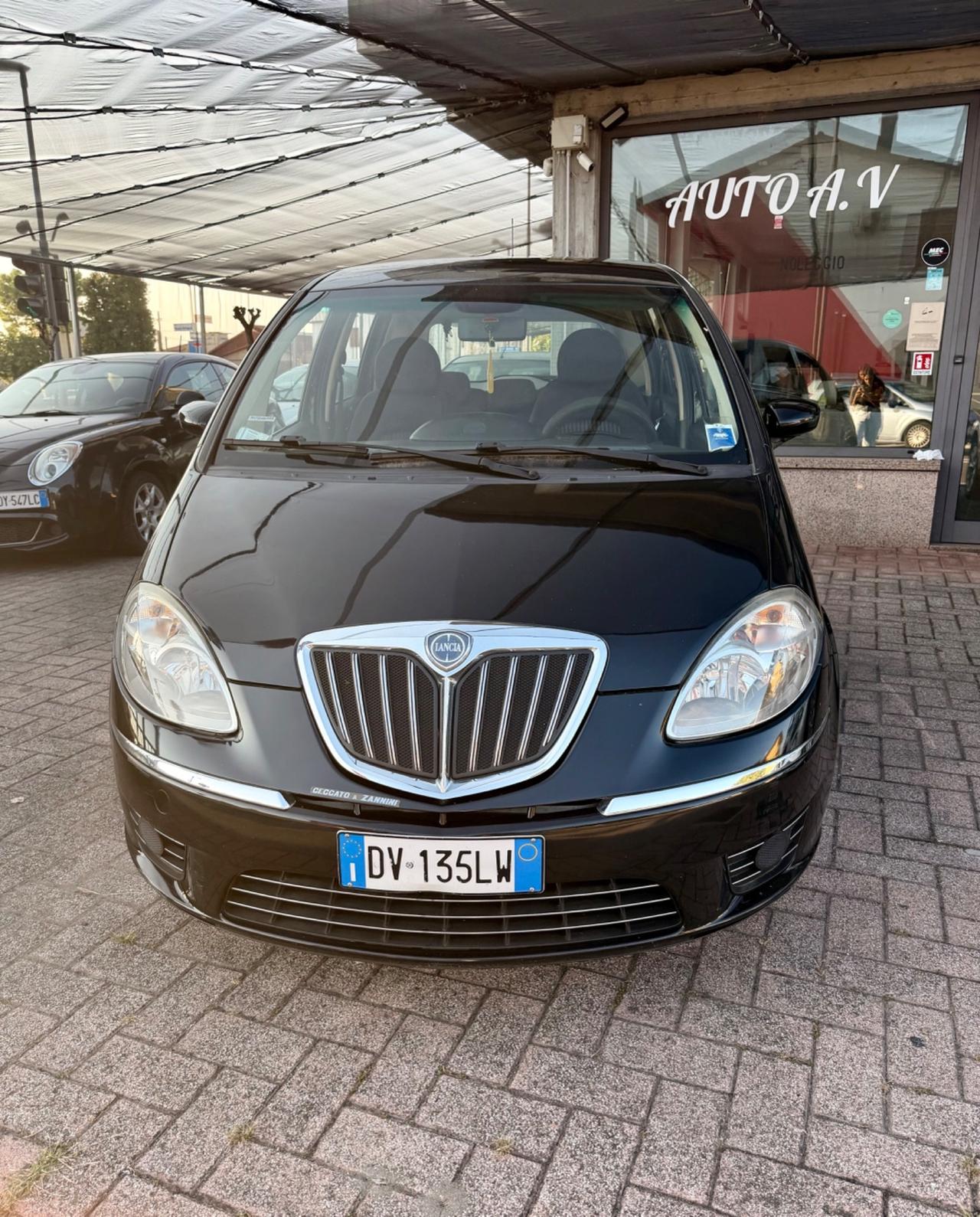 Lancia MUSA 1.4 16V Poltrona Frau