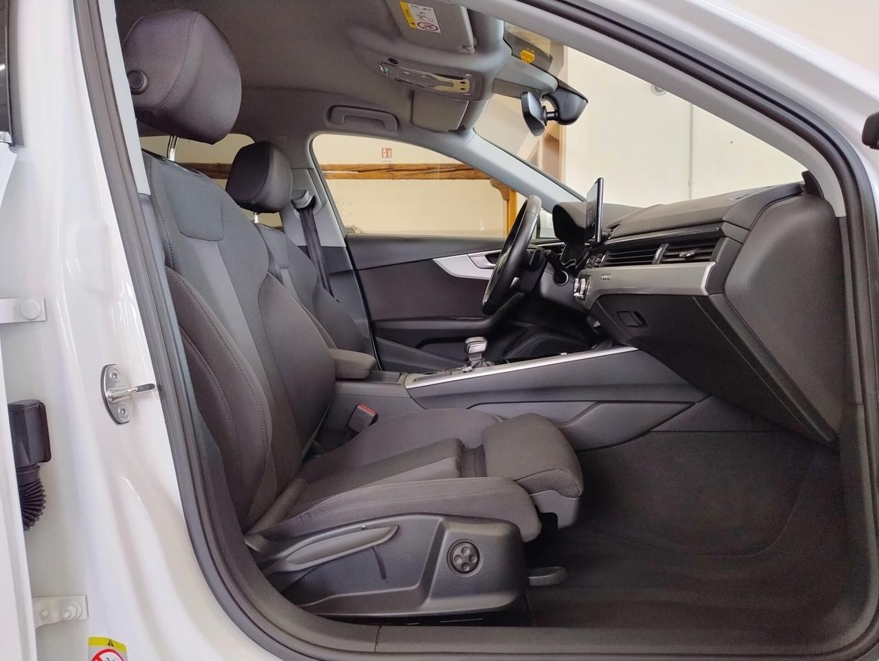 AUDI A4 Avant 40 TDI quattro SLINE MATRIX VIRTUAL