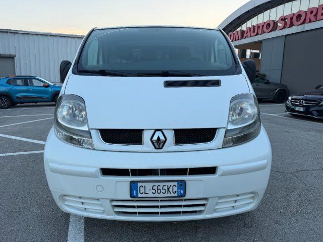 RENAULT Trafic T27 1.9 dCi/100 GANCIO TRAINO