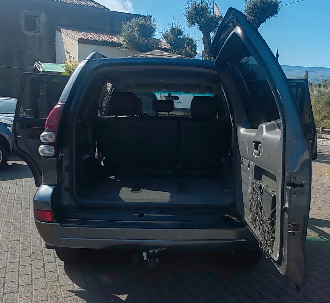 Toyota Land Cruiser 3.0 D4-D aut. 5 porte