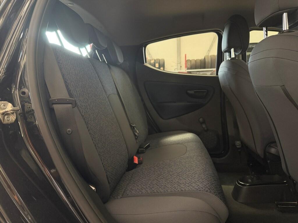 Lancia Ypsilon 5 Porte 1.0 FireFly Hybrid Silver
