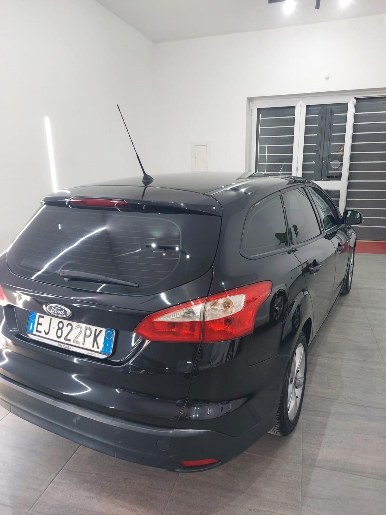 Ford Focus 1.6 TDCi 115 CV SW PLUS 2011