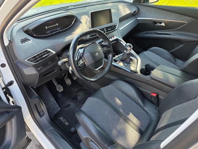 PEUGEOT 3008 PureTech Turbo 130 S&S Allure