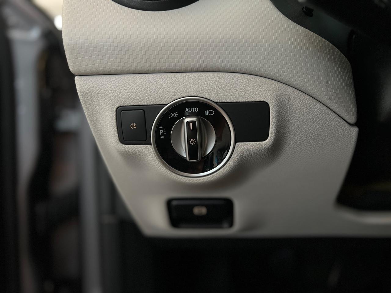 Mercedes-benz A 180 CDI Automatic TETTO PANORAMICO