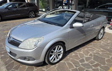Opel Astra Astra TwinTop 1.9 16V CDTI 150CV Cosmo