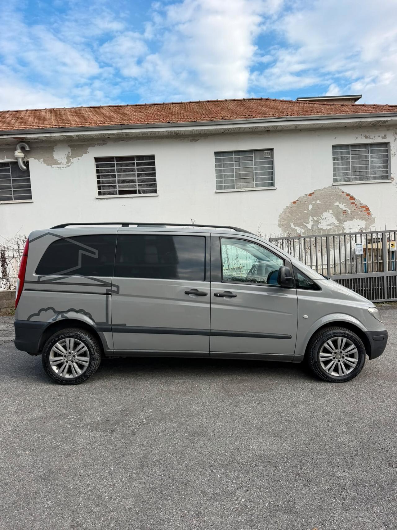Mercedes-benz Vito 2.2 111 CDI Mixto Van