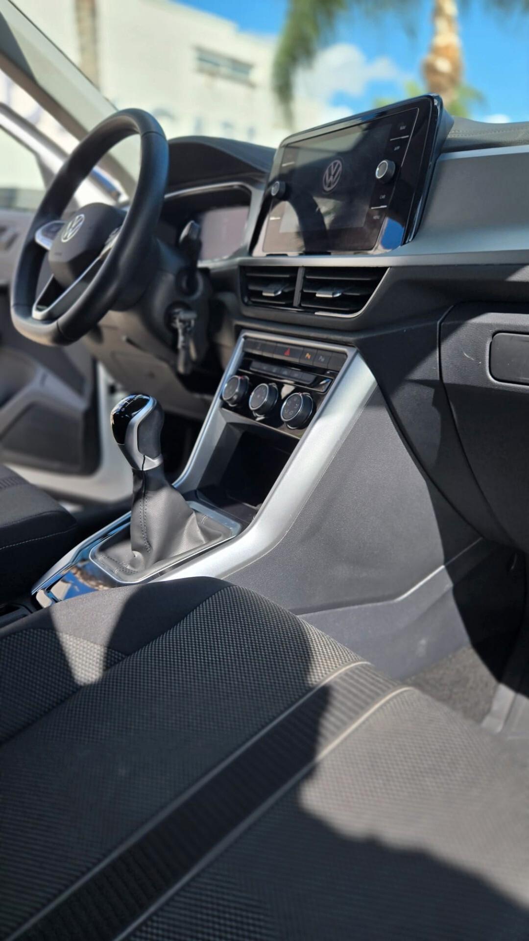 Volkswagen T-Roc 1.0 tsi Life 110CV Uff Italy Led USB Lega Cockpit
