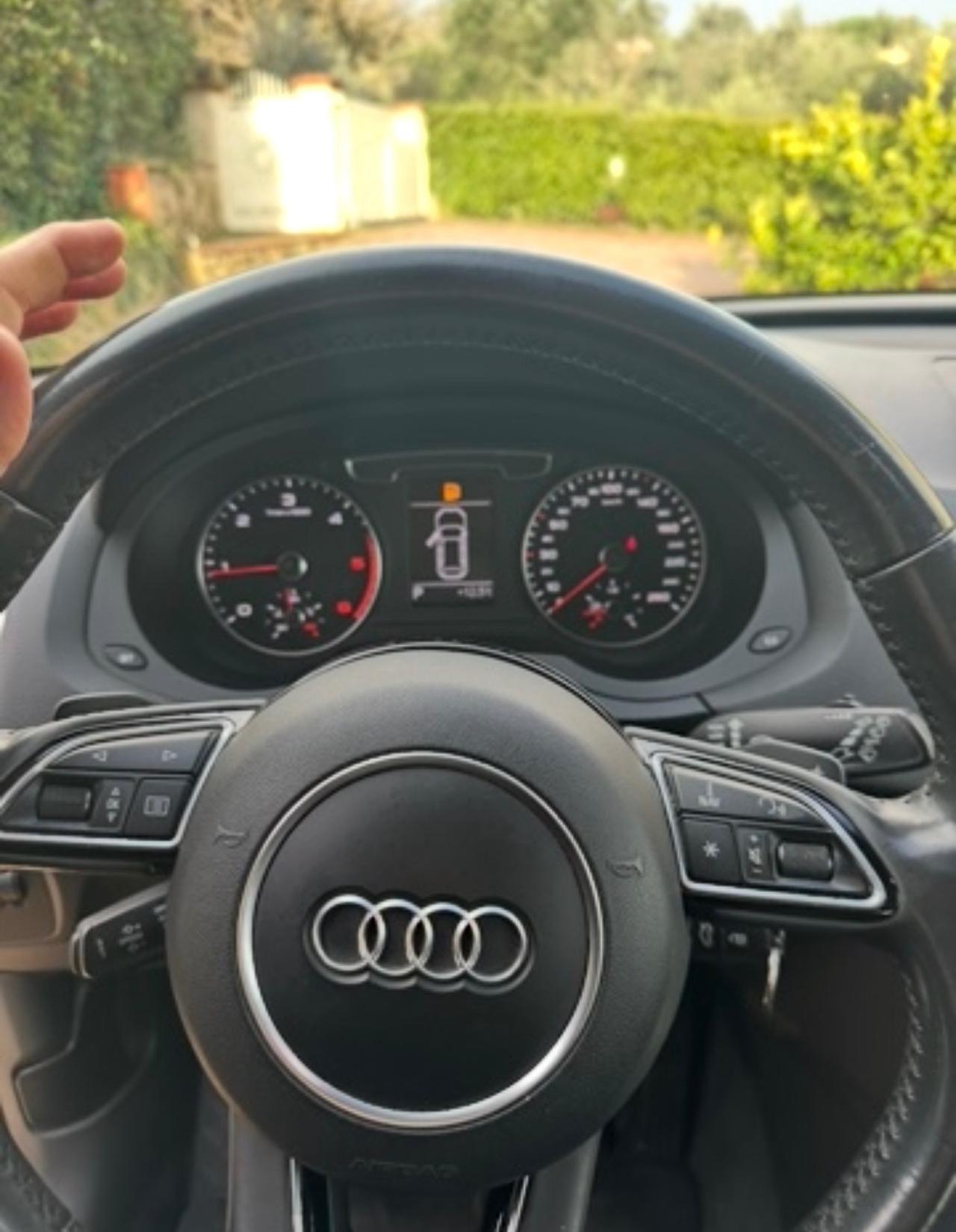 Audi Q3 2.0 TDI 150 CV quattro S tronic Business