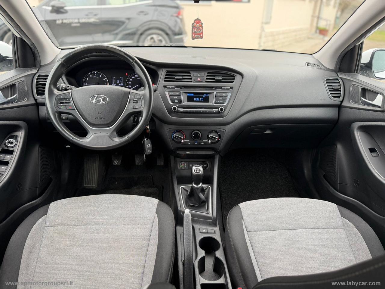 HYUNDAI i20 1.2 84 CV 5p. Econext Comfort